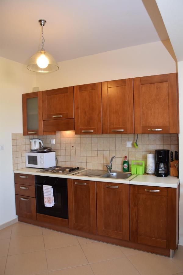 Rubini Homes Agia Marina  Bagian luar foto
