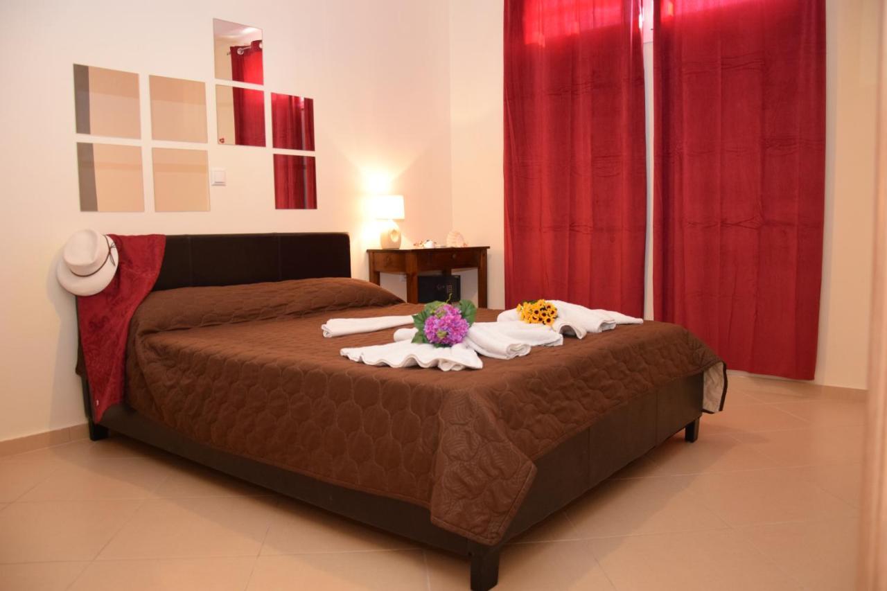 Rubini Homes Agia Marina  Bagian luar foto